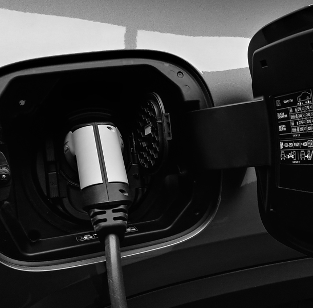 Mobilität: Veränderte CO₂-Bewertung bei Plug-in-Hybriden