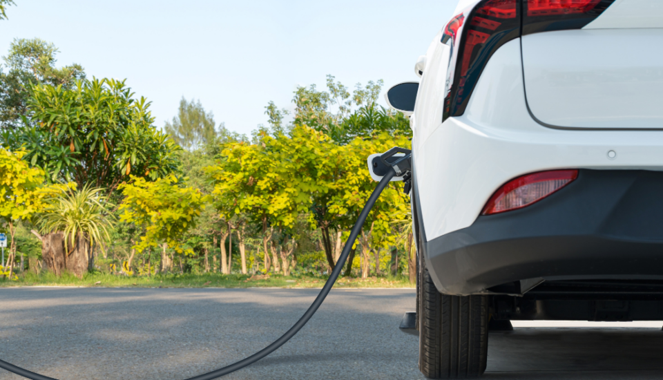Studie: Beratung als Schlüssel zur Optimierung der Elektroauto-Klimabilanz
