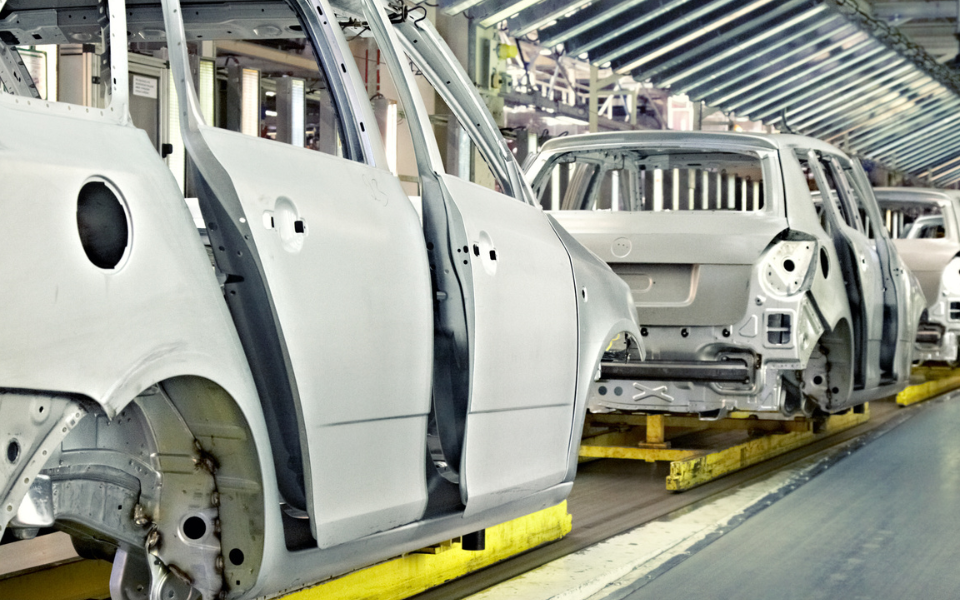 Elektrofahrzeuge EU droht der Autoindustrie mit Strafen