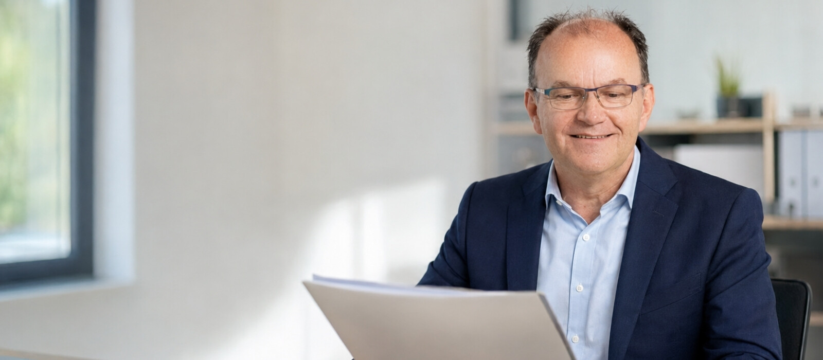 Harald M. Depta prüft ein IAB-Angebot – unabhängige Angebotsprüfung energiefahrer.de
