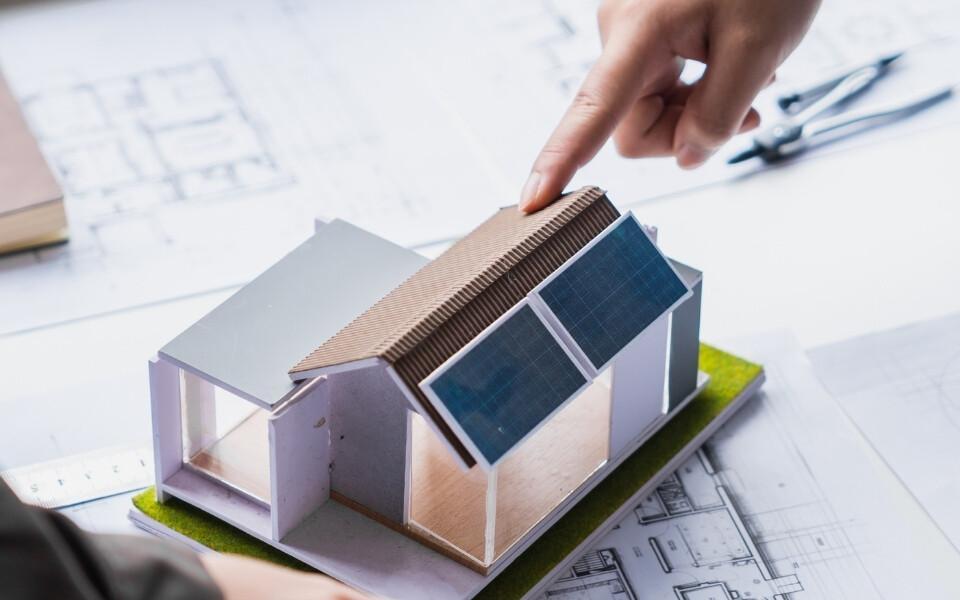 PV-Planung im Gewerbe: Die 4 teuersten Fehler vermeiden
